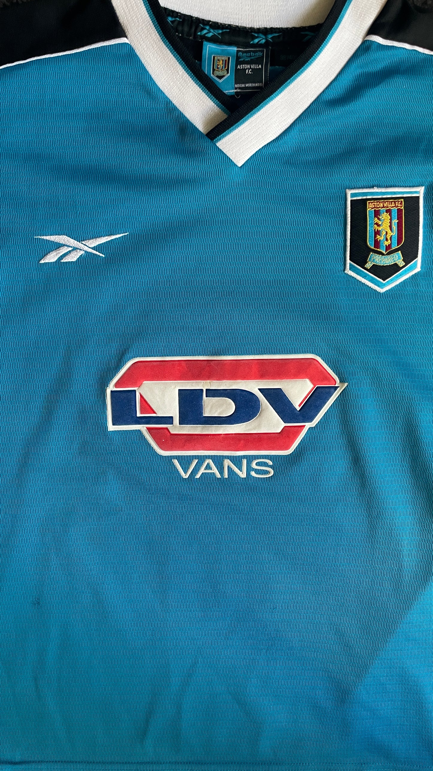 Aston Villa 98/00 Away - M