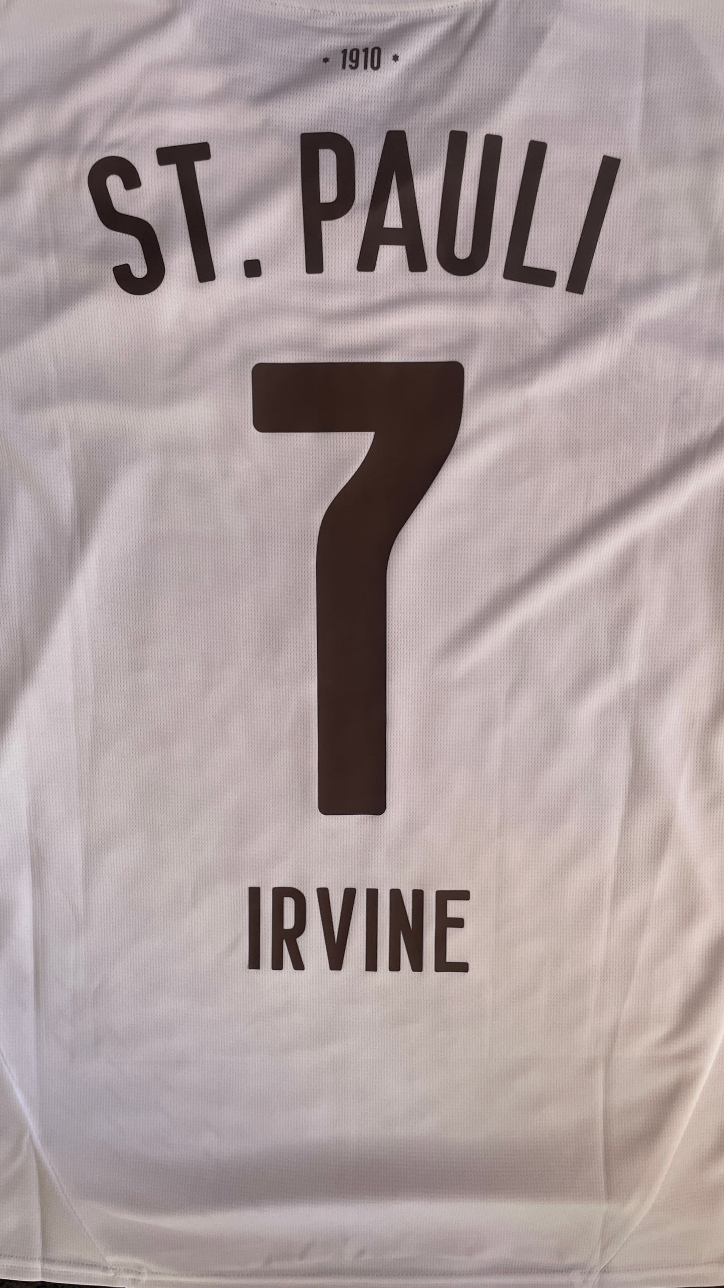 St Pauli 24/25 Away - IRVINE #7 - XL BNWT