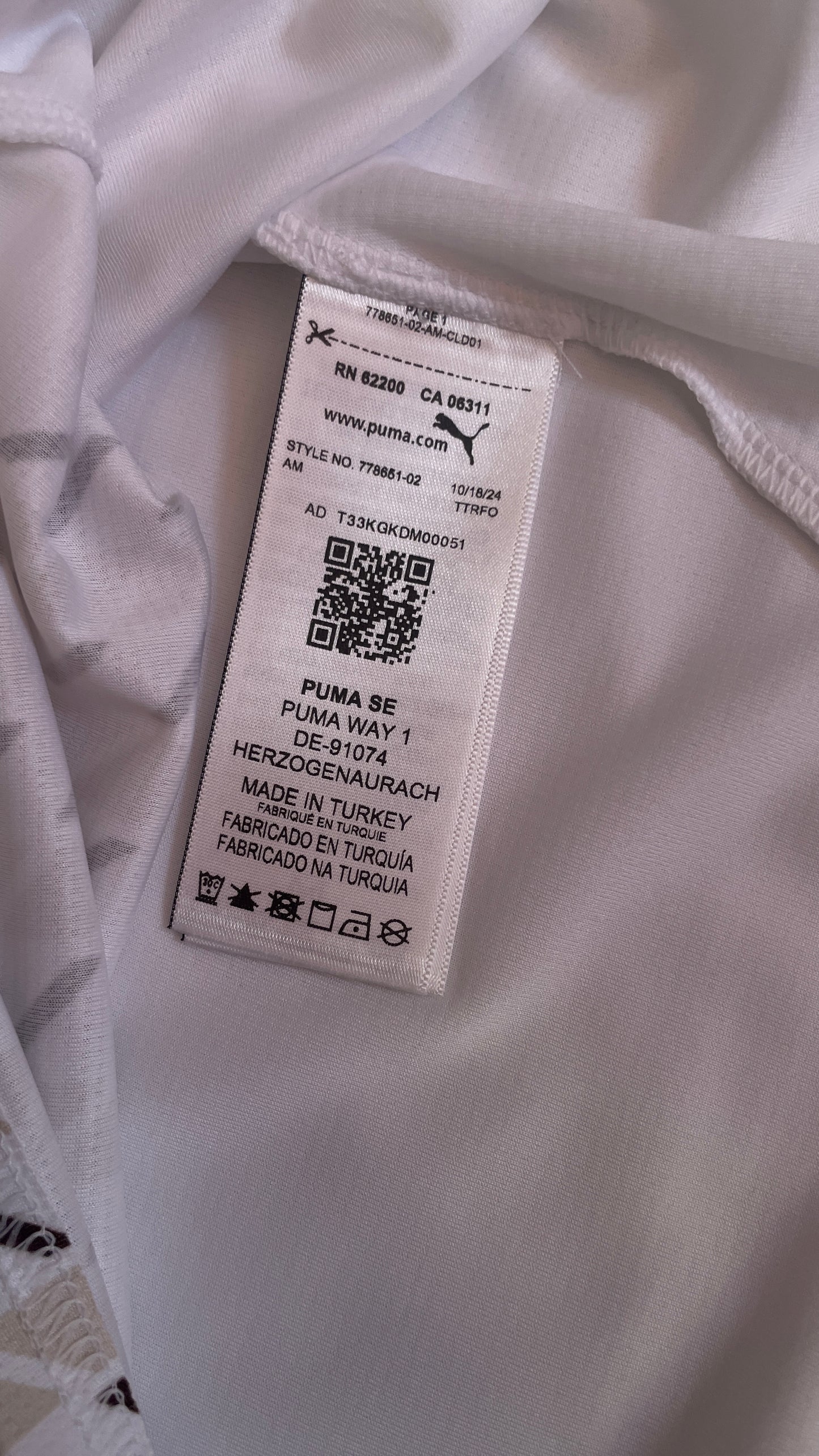 St Pauli 24/25 Away - IRVINE #7 - XL BNWT