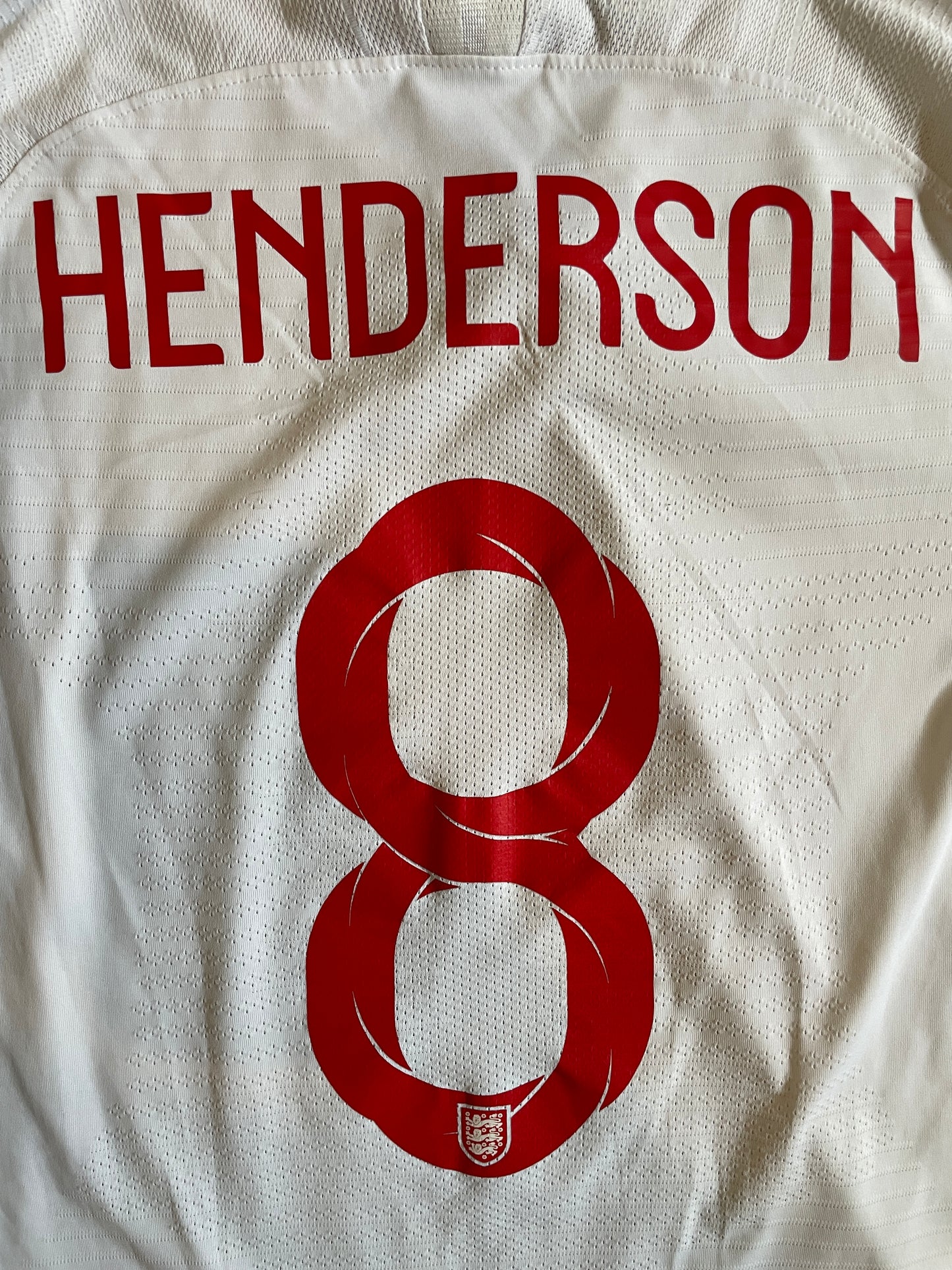 England 18/19 Home Player Spec - HENDERSON #8 - M