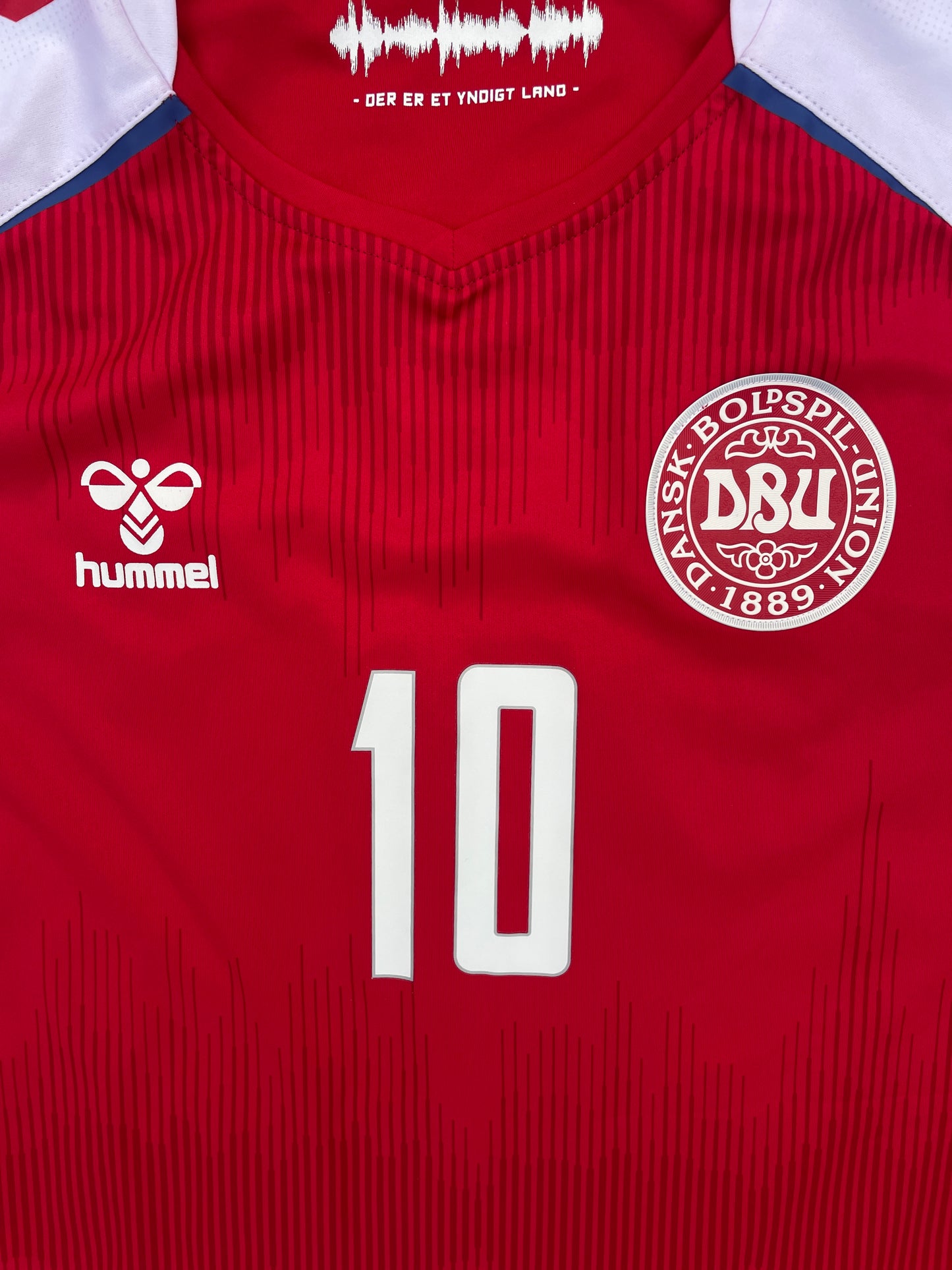 Denmark 20/21 Home - ERIKSEN #10 - M