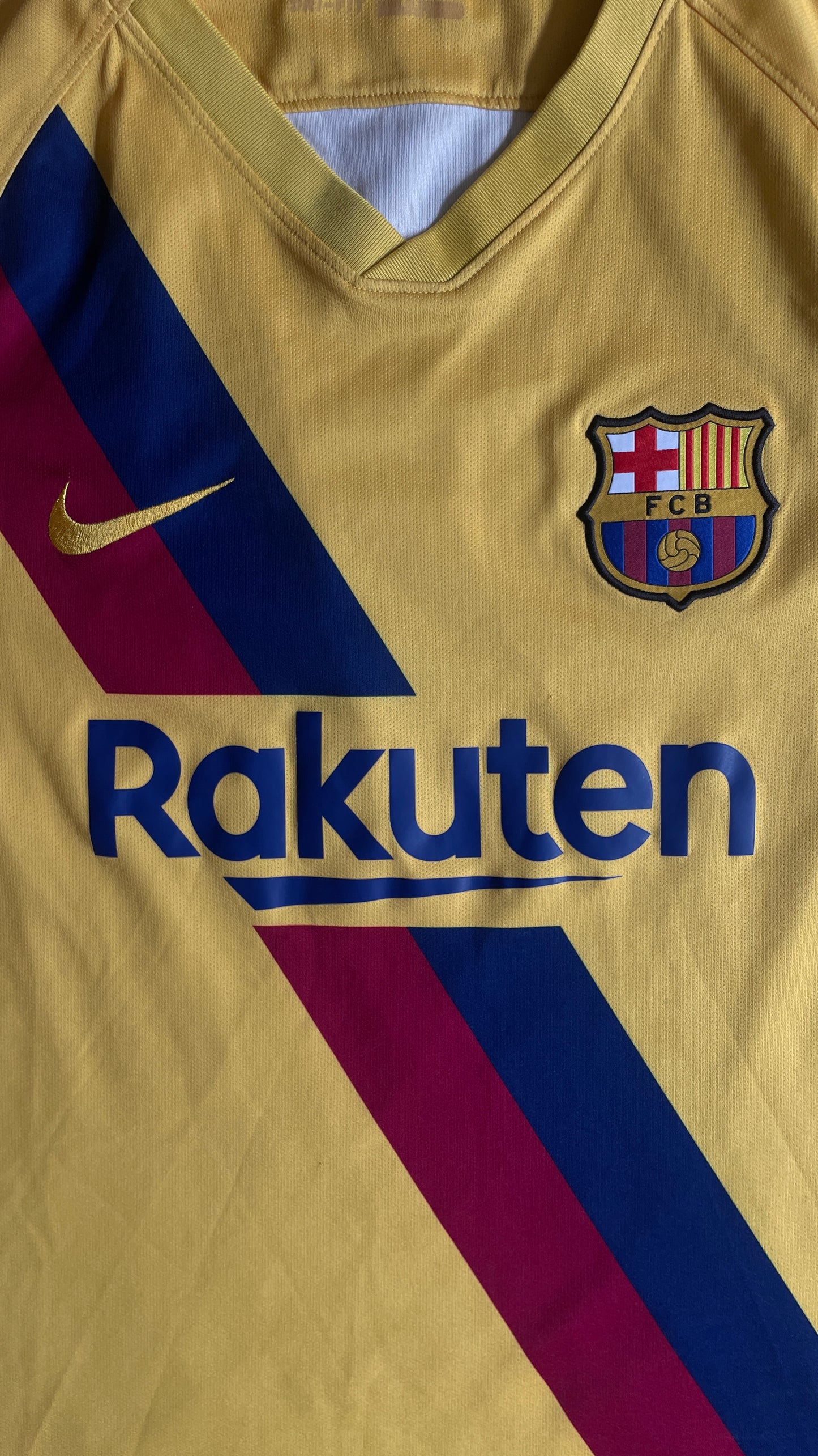 Barcelona 19/20 Away - M