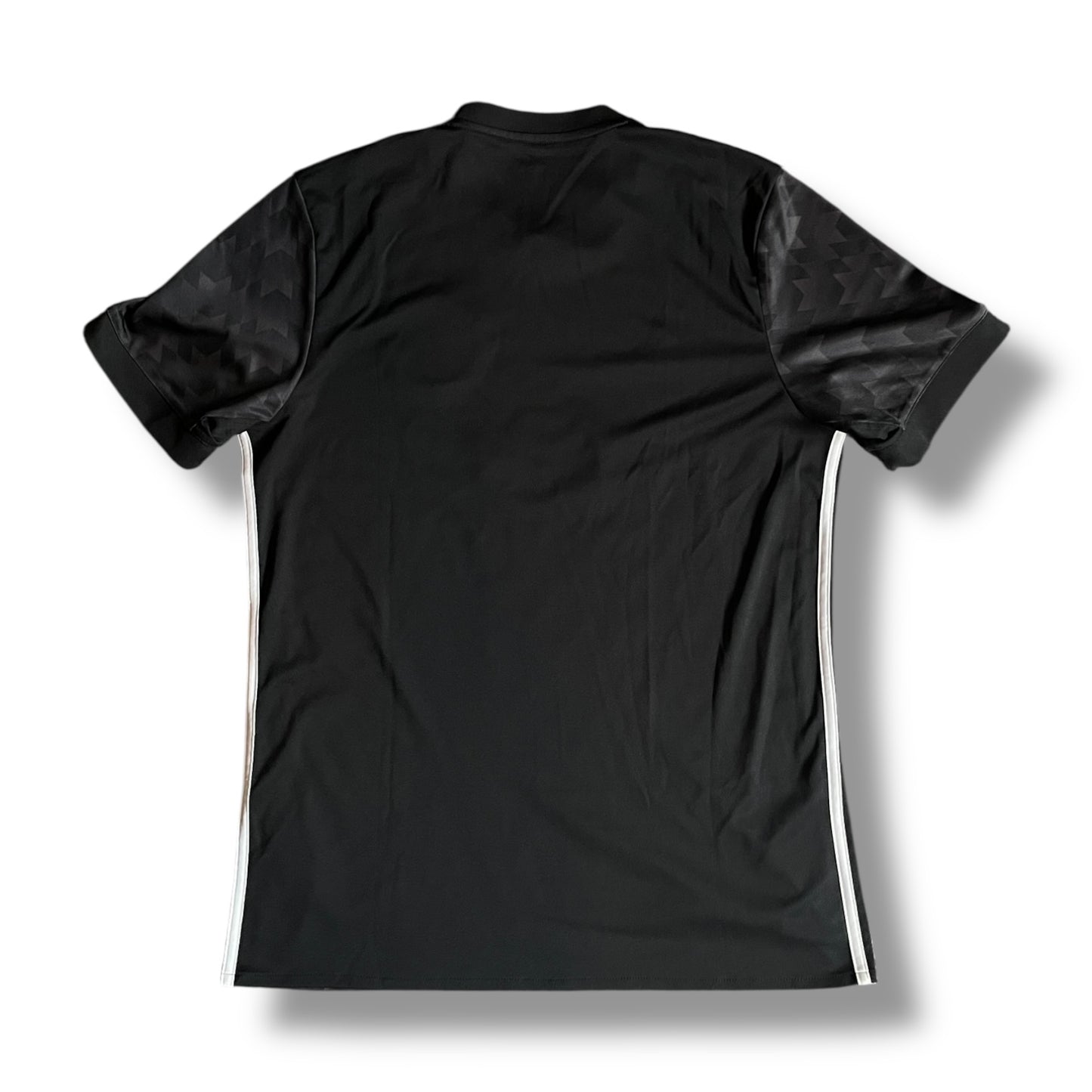 Manchester United 17/18 Away - L