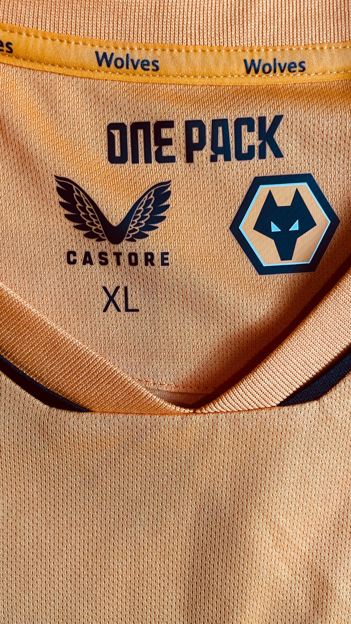 Wolverhampton Wolves 21/22 Home - NEVES #8 - XL