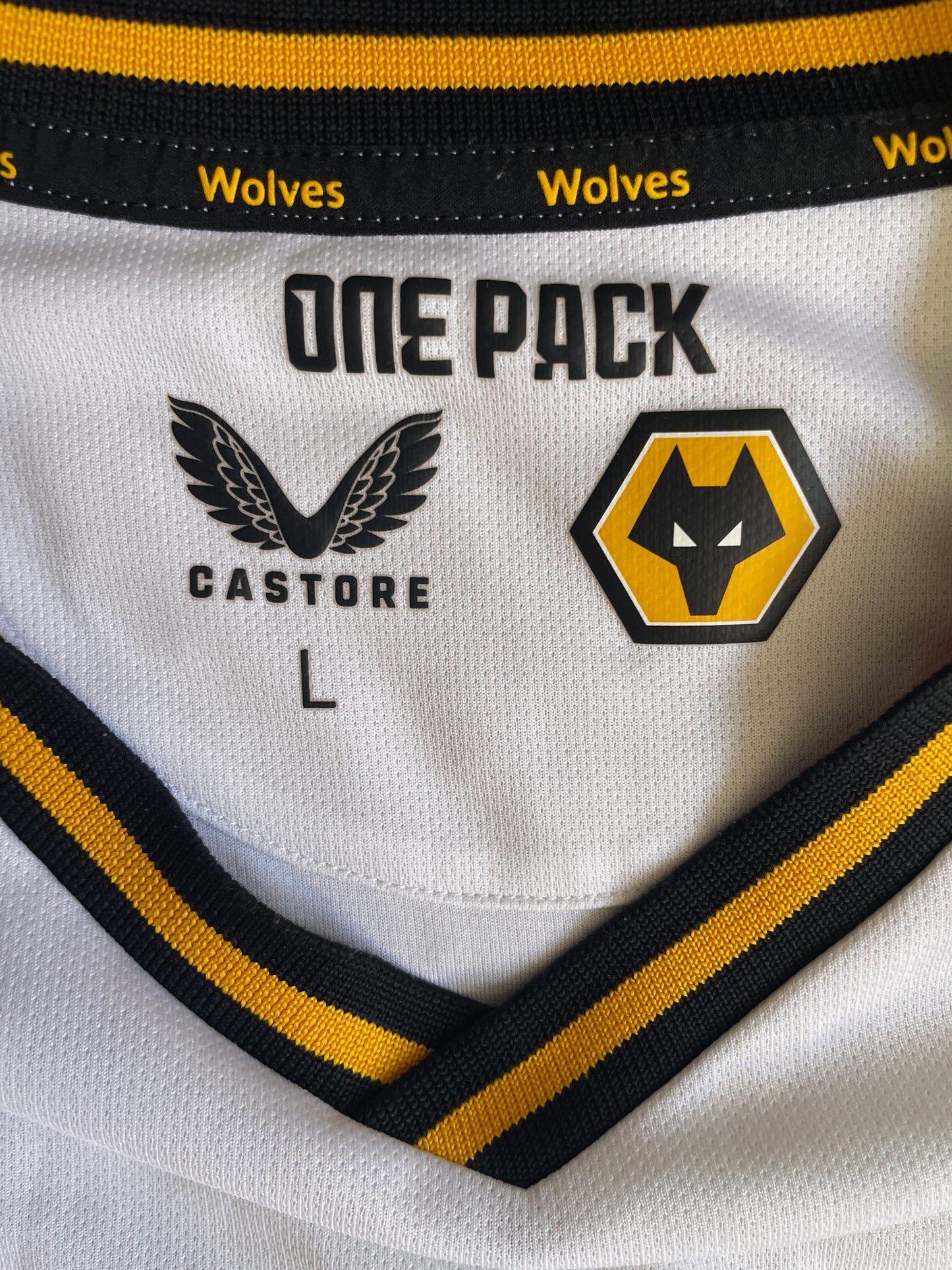 Wolverhampton Wolves 21/22 Third - RAUL #9 - L