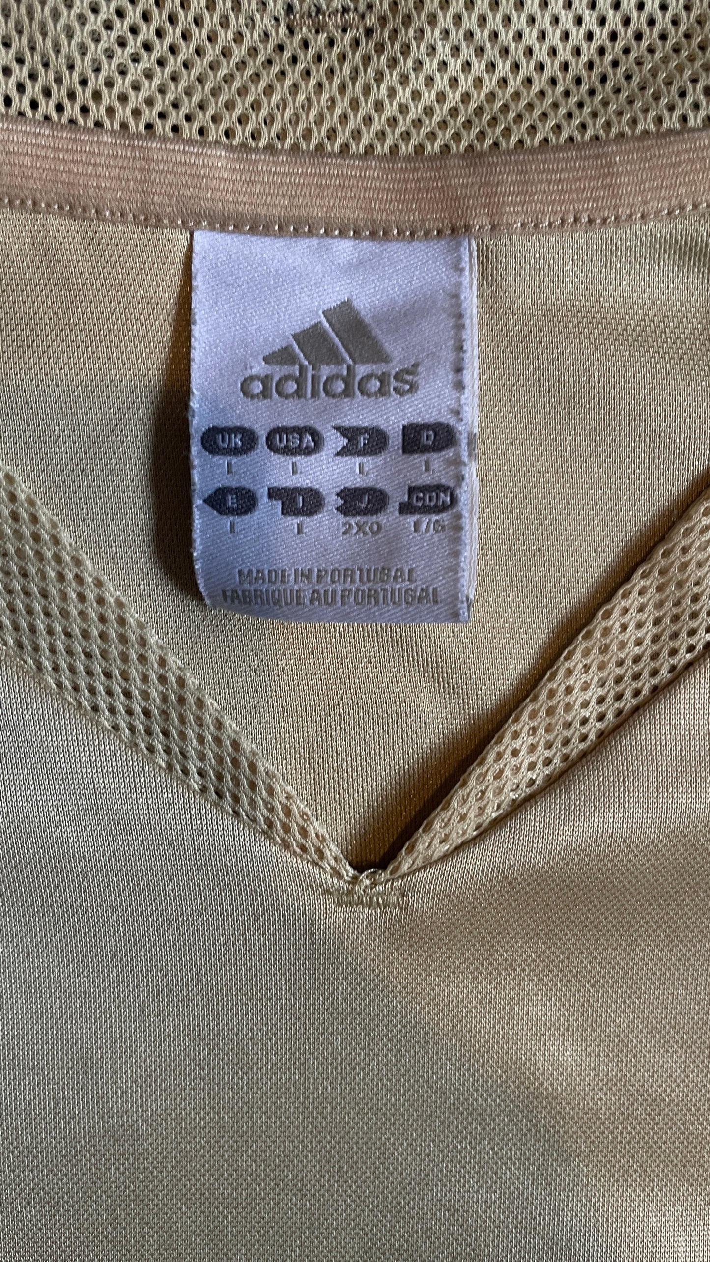 Bayern Munich 04/05 Away - L
