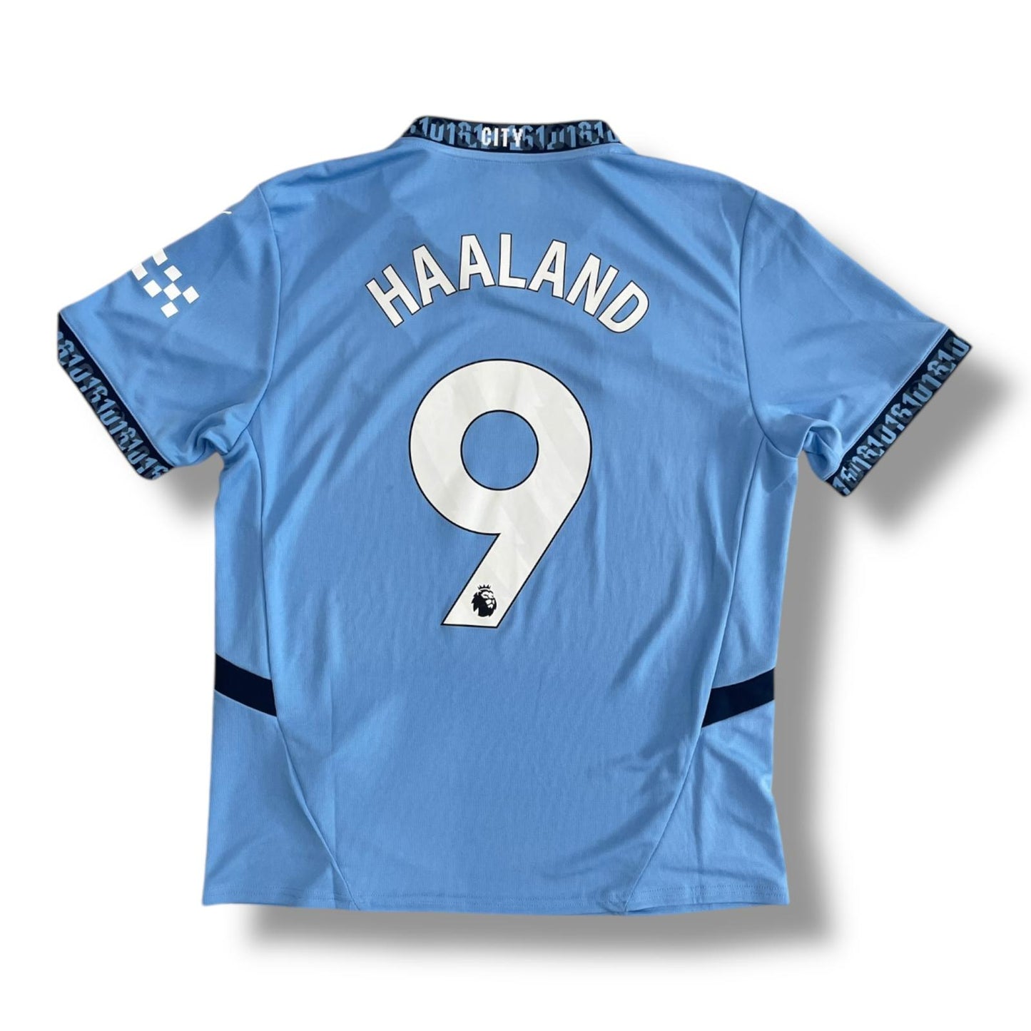 Manchester City 24/25 Home BNWT- HAALAND #9 - L