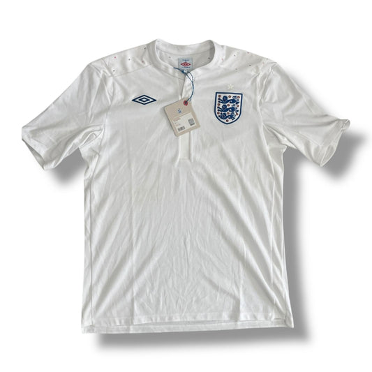 England 10/11 Home BNWT - L