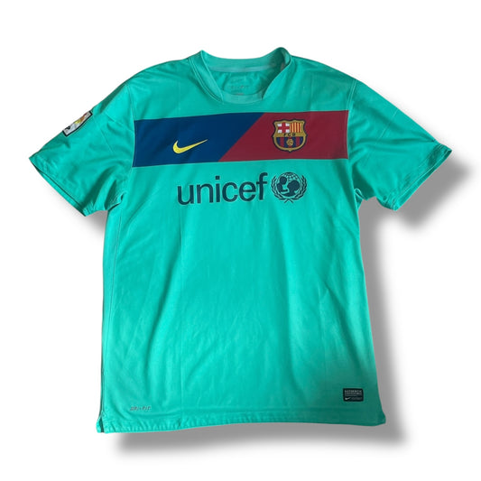 Barcelona 10/11 Away - L