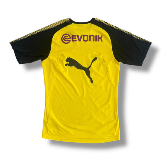 Borussia Dortmund Player Worn Training Kit - WEIGL - M