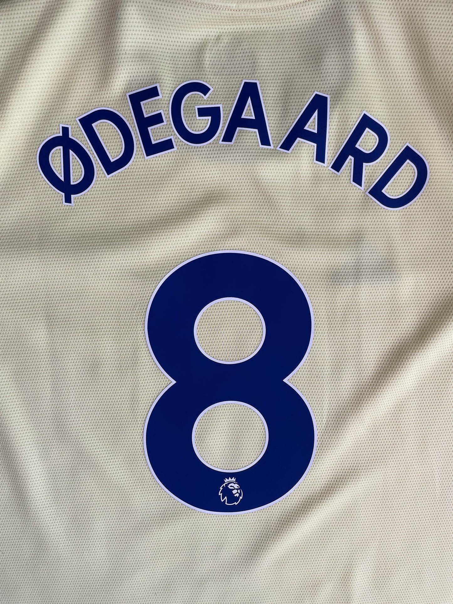 Arsenal 21/22 Away - ØDEGAARD #8 - XL