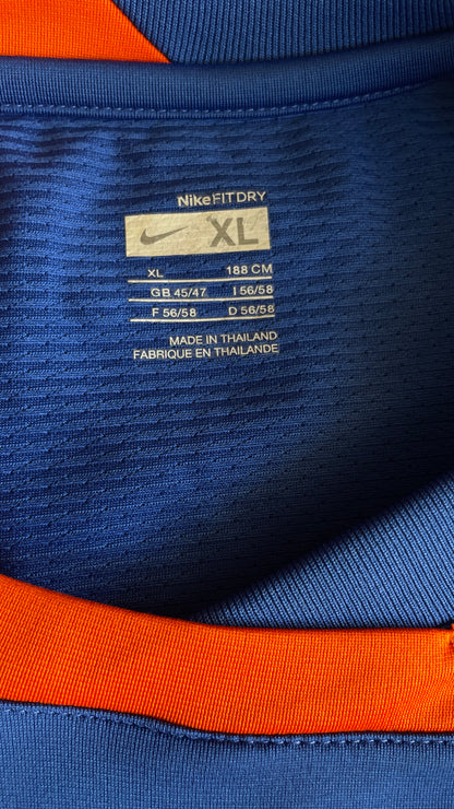 Netherlands 08/09 Training Kit - XL
