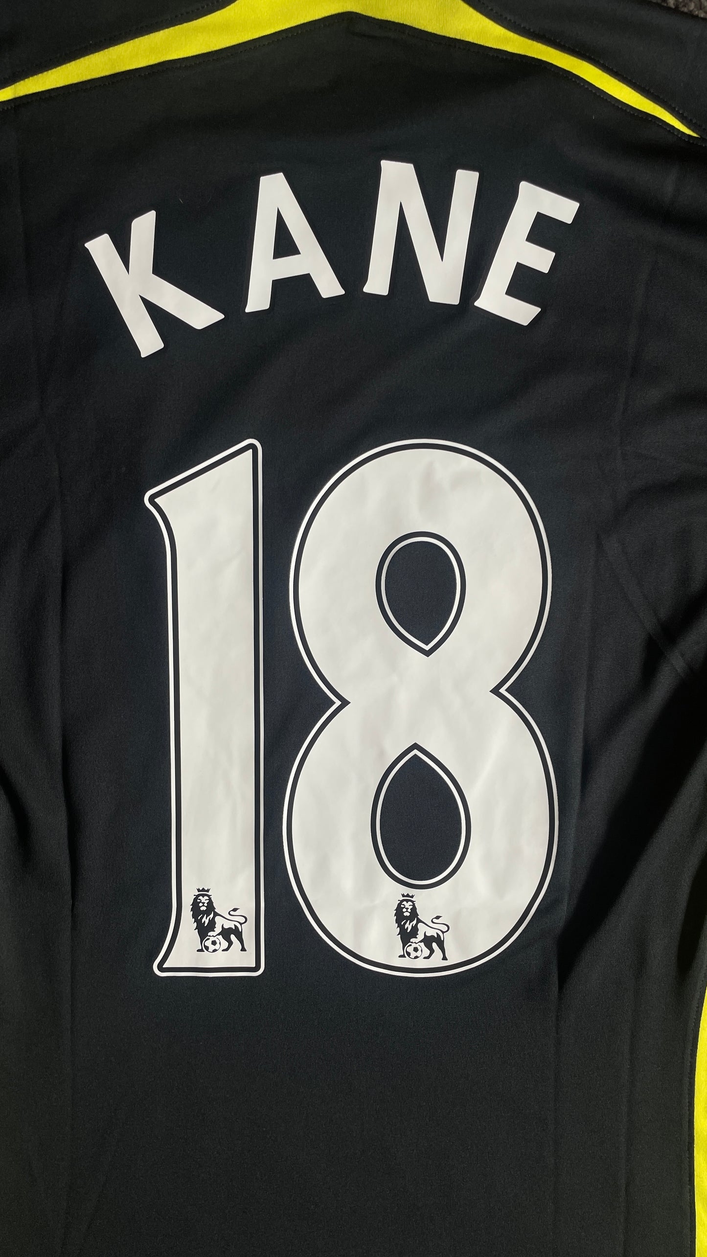 Tottenham Hotspurs 14/15 Away - KANE #18 - L