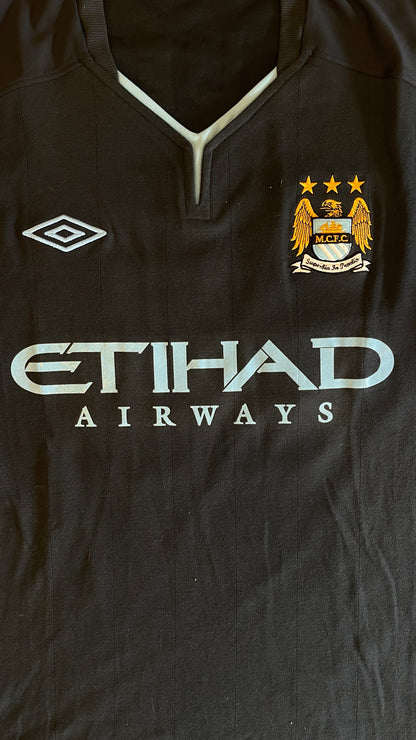 Manchester City 10-11 Away - AGUERO #16 - L