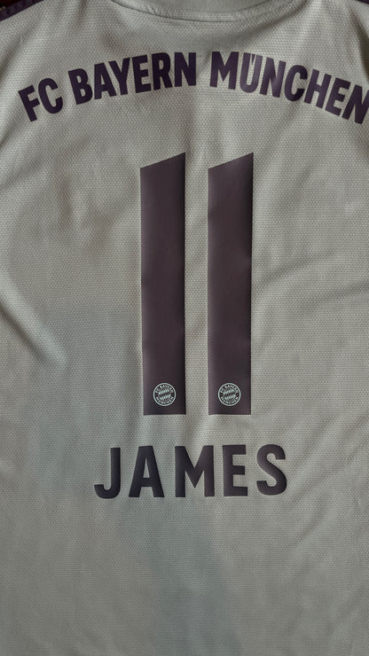 Bayern Munich 18/19 Away - JAMES #11 - L