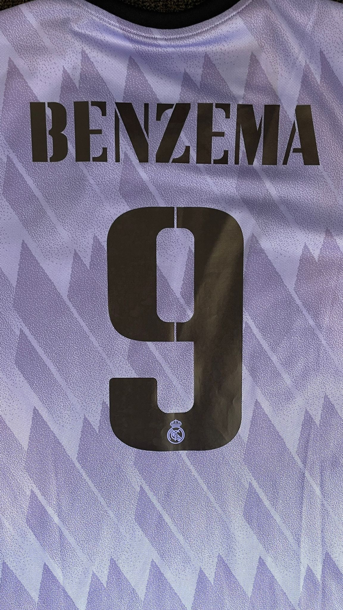 Real Madrid 22/23 Away - XL - BENZEMA #9 - BNWT