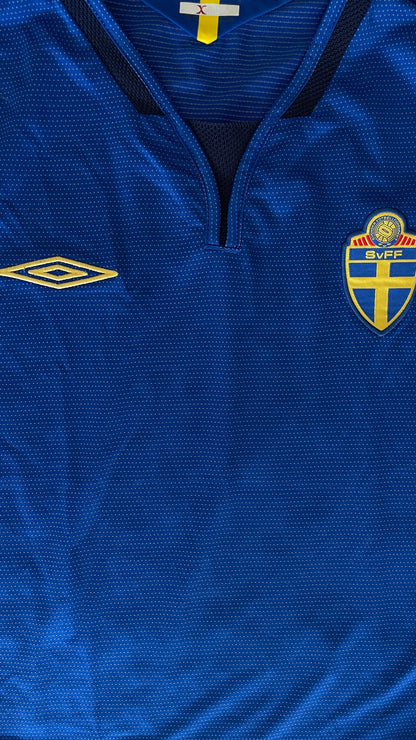 Sweden 03/04 Away - XL Fits L