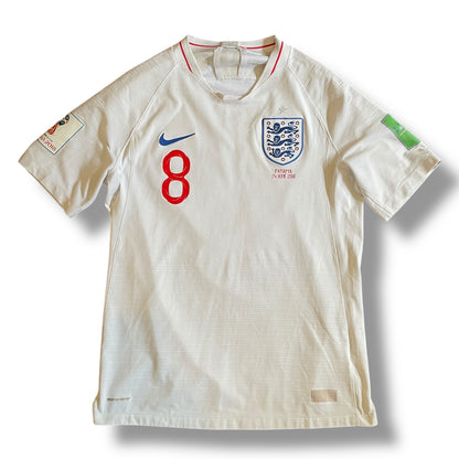 England 18/19 Home Player Spec - HENDERSON #8 - M